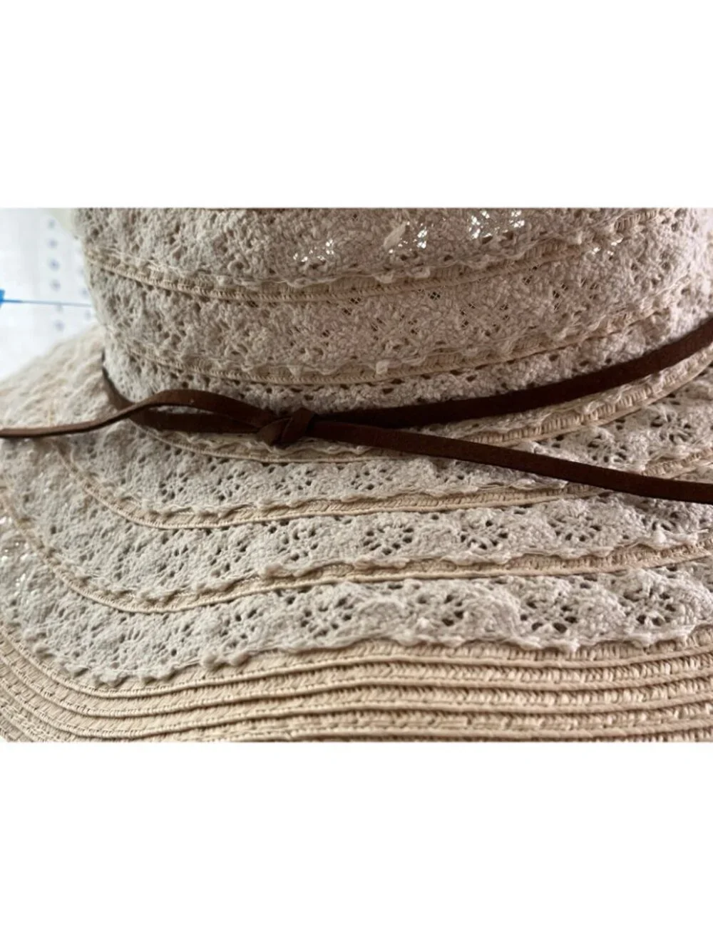 Scala Pronto Straw Hat Wide Brim Floppy Sun Beach Boho Tan Lace Trim